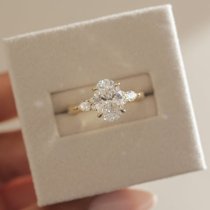 2 CT Oval Cluster Moissanite Engagement Ring