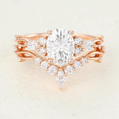 1.33 CT Oval Cluster Moissanite Bridal Set