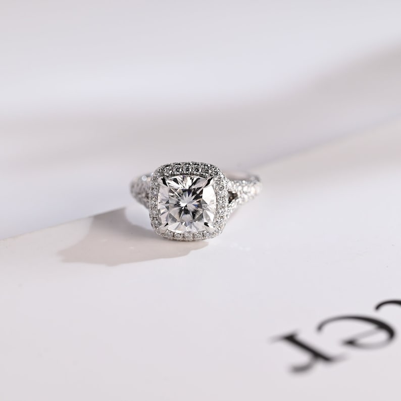 Stunning 1.0 - 2.0 CT Cushion Moissanite Engagement Ring With Pave & Halo Design 1