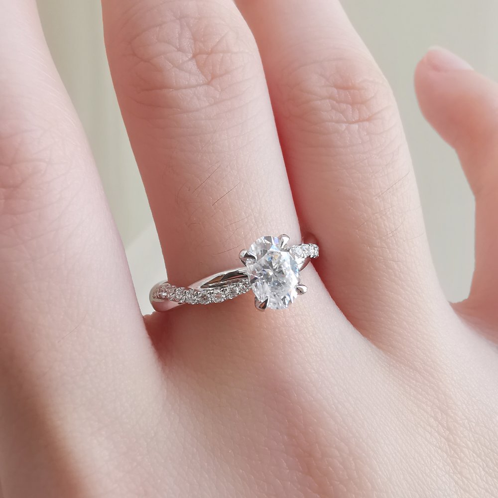 1 CT Oval Criss Cross Pave Moissanite Engagement Ring