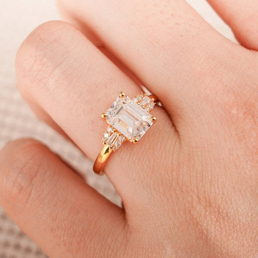 2.0 CT Emerald Cluster Moissanite Engagement Ring