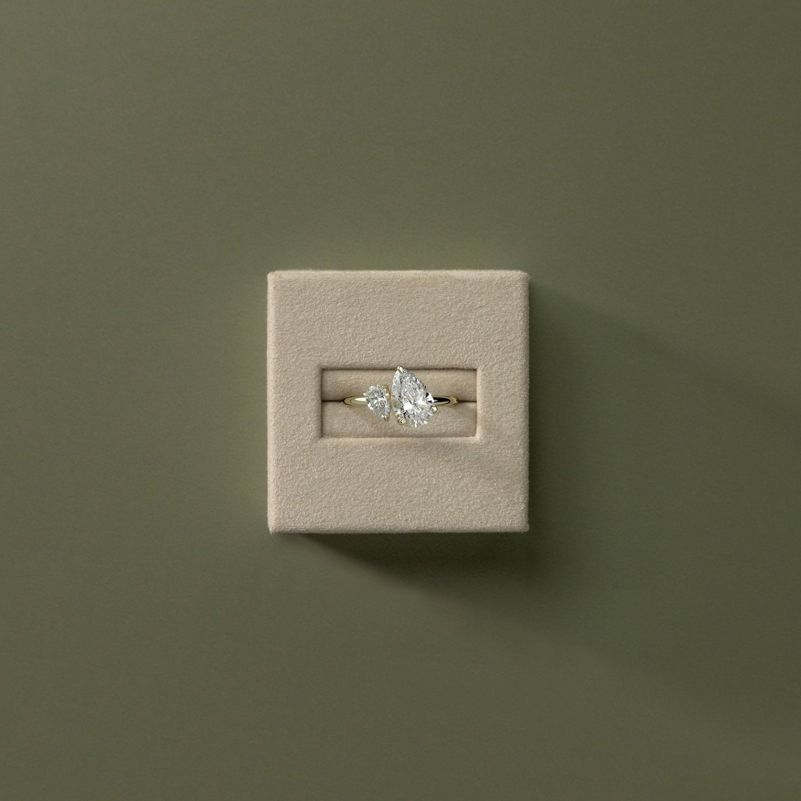 1 TCW Pear Toi et Moi Moissanite Engagement Ring