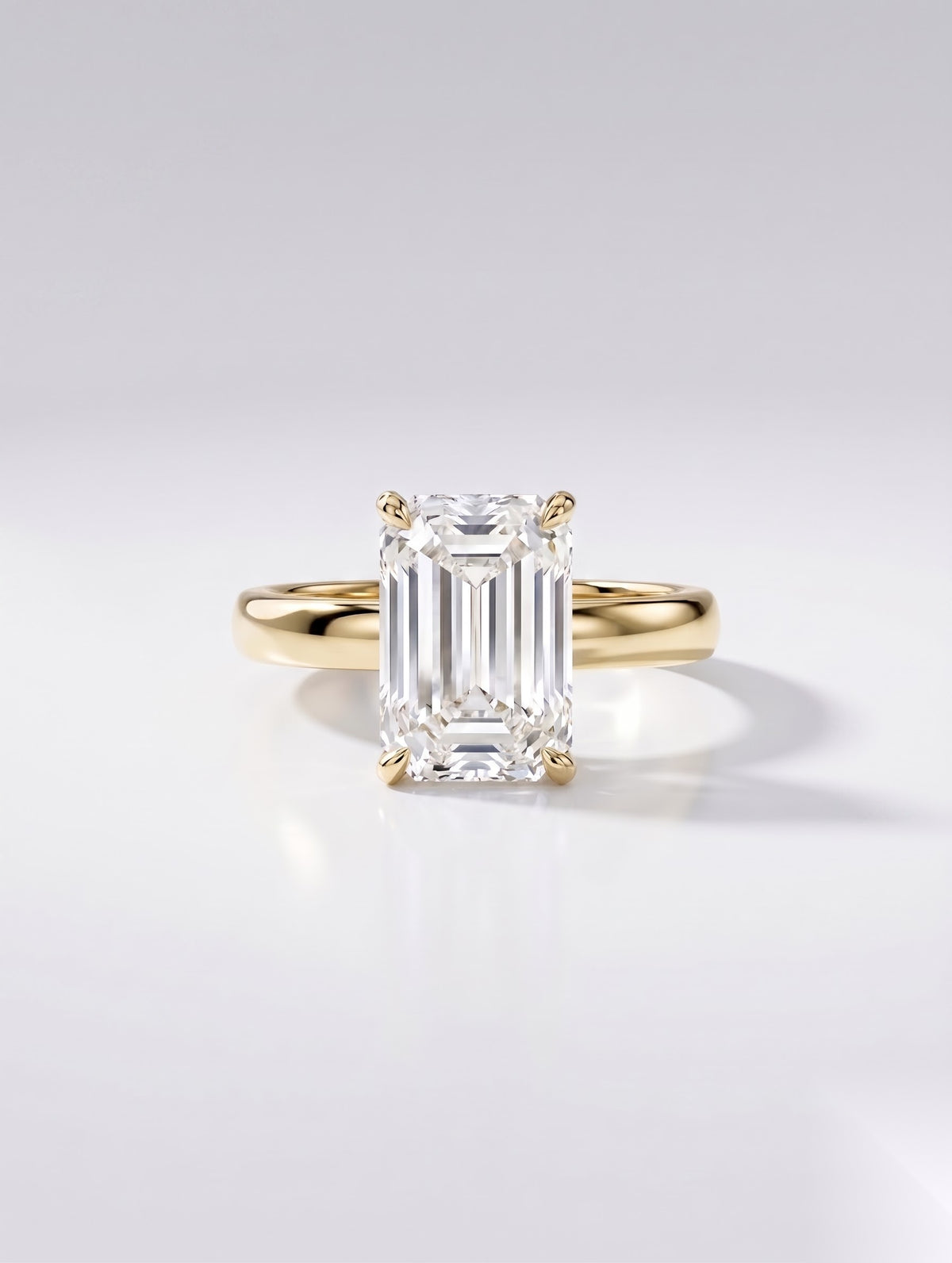 4 CT Emerald Solitaire Moissanite Engagement Ring