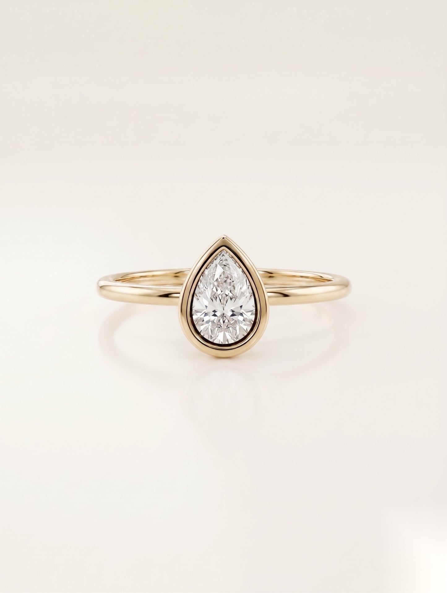 1 CT Pear Solitaire Moissanite Engagement Ring