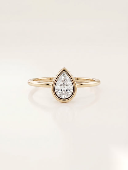 1 CT Pear Solitaire Moissanite Engagement Ring