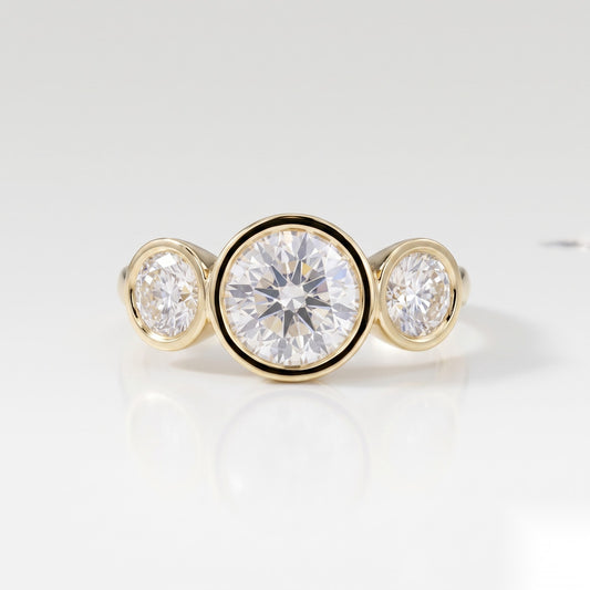 1.5 CT Round Three Stone Moissanite Engagement Ring