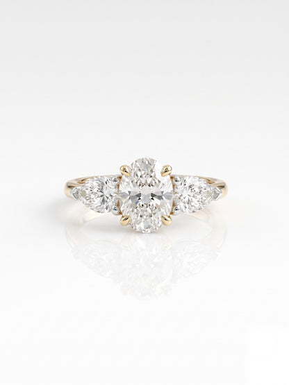 2.5 CT Oval Three Stone Moissanite Engagement Ring