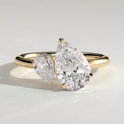1 TCW Pear Toi et Moi Moissanite Engagement Ring