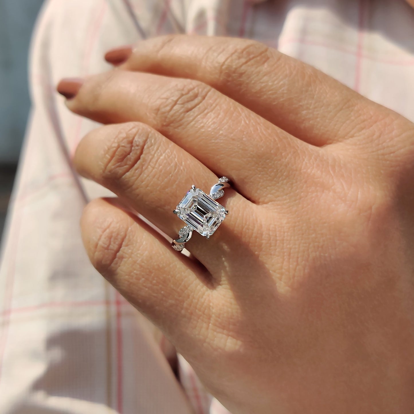2.50 CT Emerald Twisted Pave Moissanite Engagement Ring