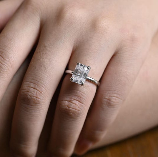 2.0 CT Hidden Halo Emerald Moissanite Engagement Ring