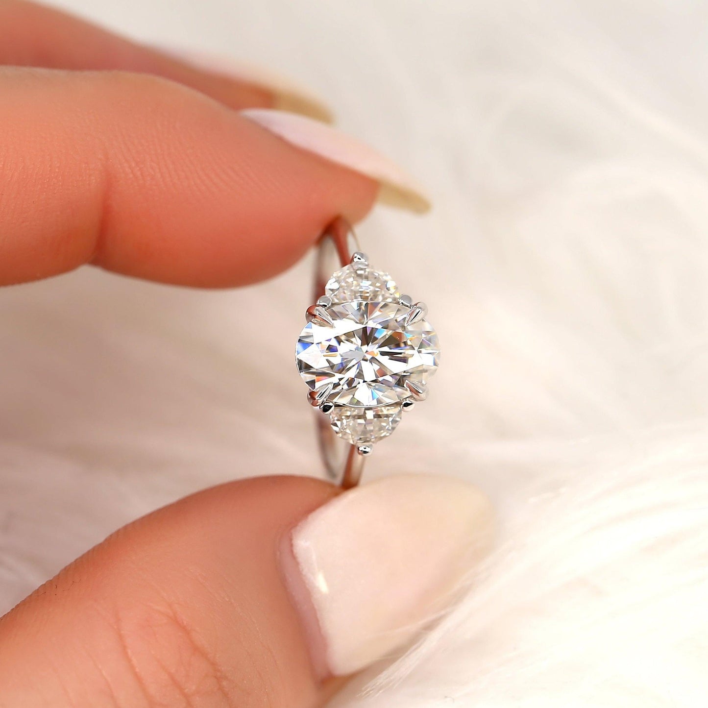 2.5 CT Oval Three Stone Moissanite Engagement Ring