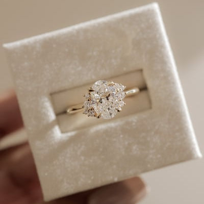 2 CT Oval Cluster Moissanite Engagement Ring