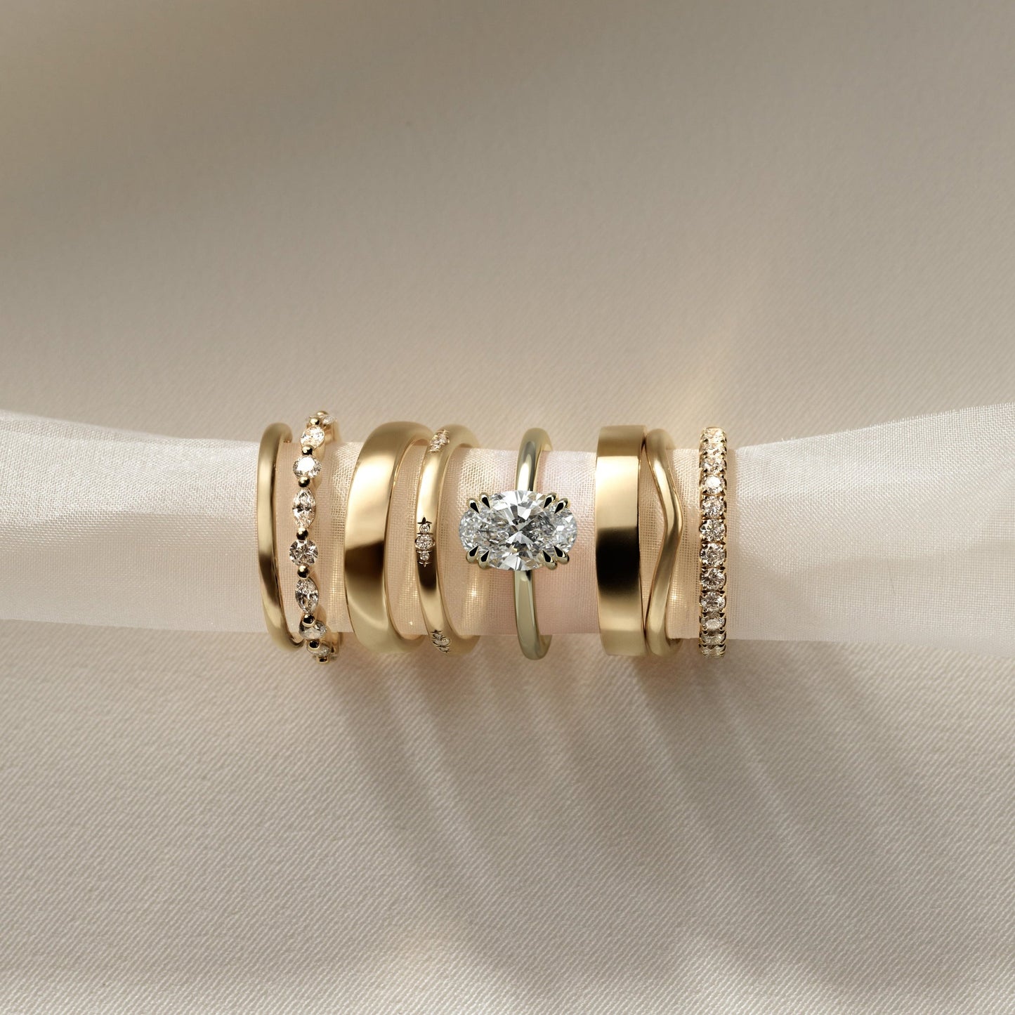 2 CT Oval Hidden Halo Moissanite Engagement Ring