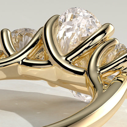 2 CT Oval Three Stone Moissanite Engagement Ring
