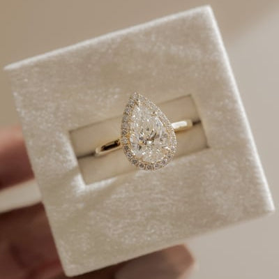 2 CT Pear Halo Moissanite Engagement Ring