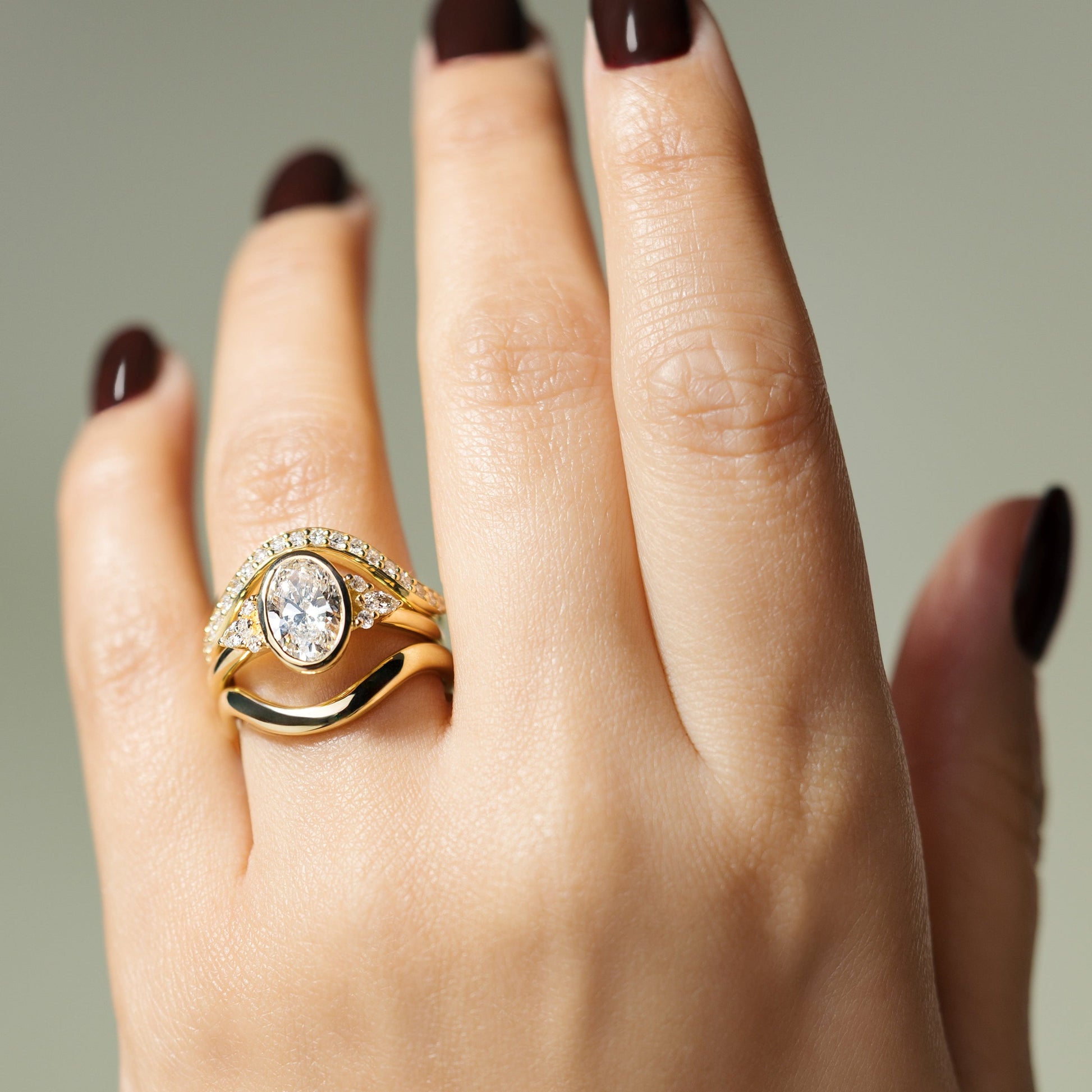 2 CT Oval Bezel Cluster Moissanite Engagement Ring