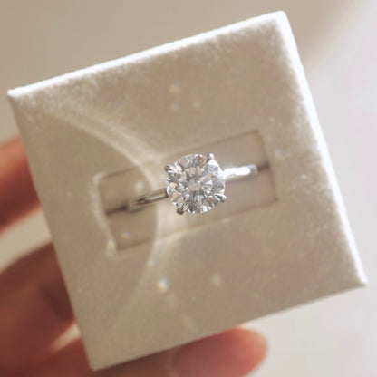 2 CT Round Hidden Halo Moissanite Engagement Ring