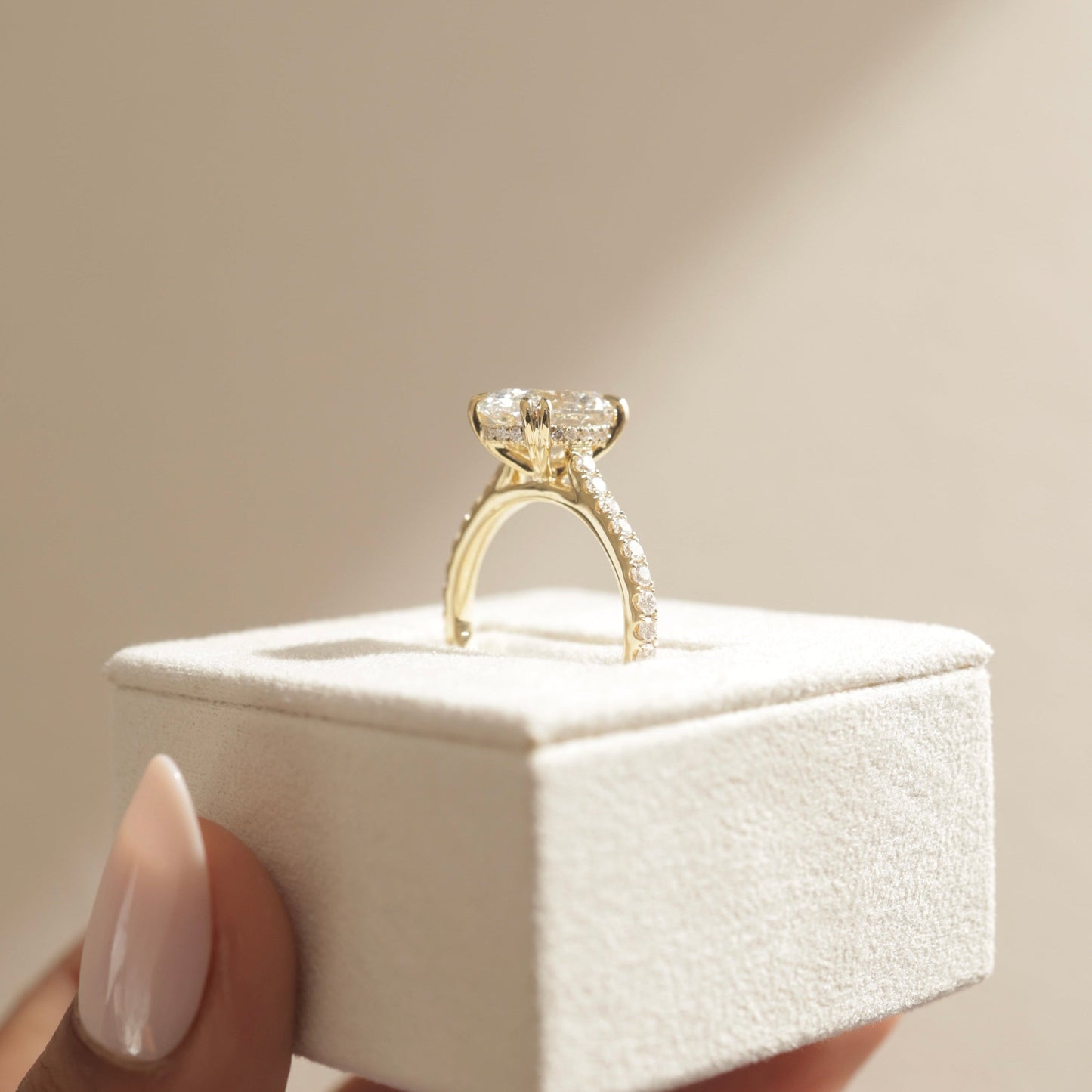2 CT Oval Pave Moissanite Engagement Ring