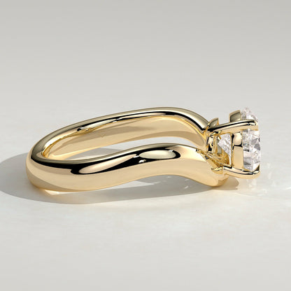 2 CT Pear Solitaire Moissanite Engagement Ring