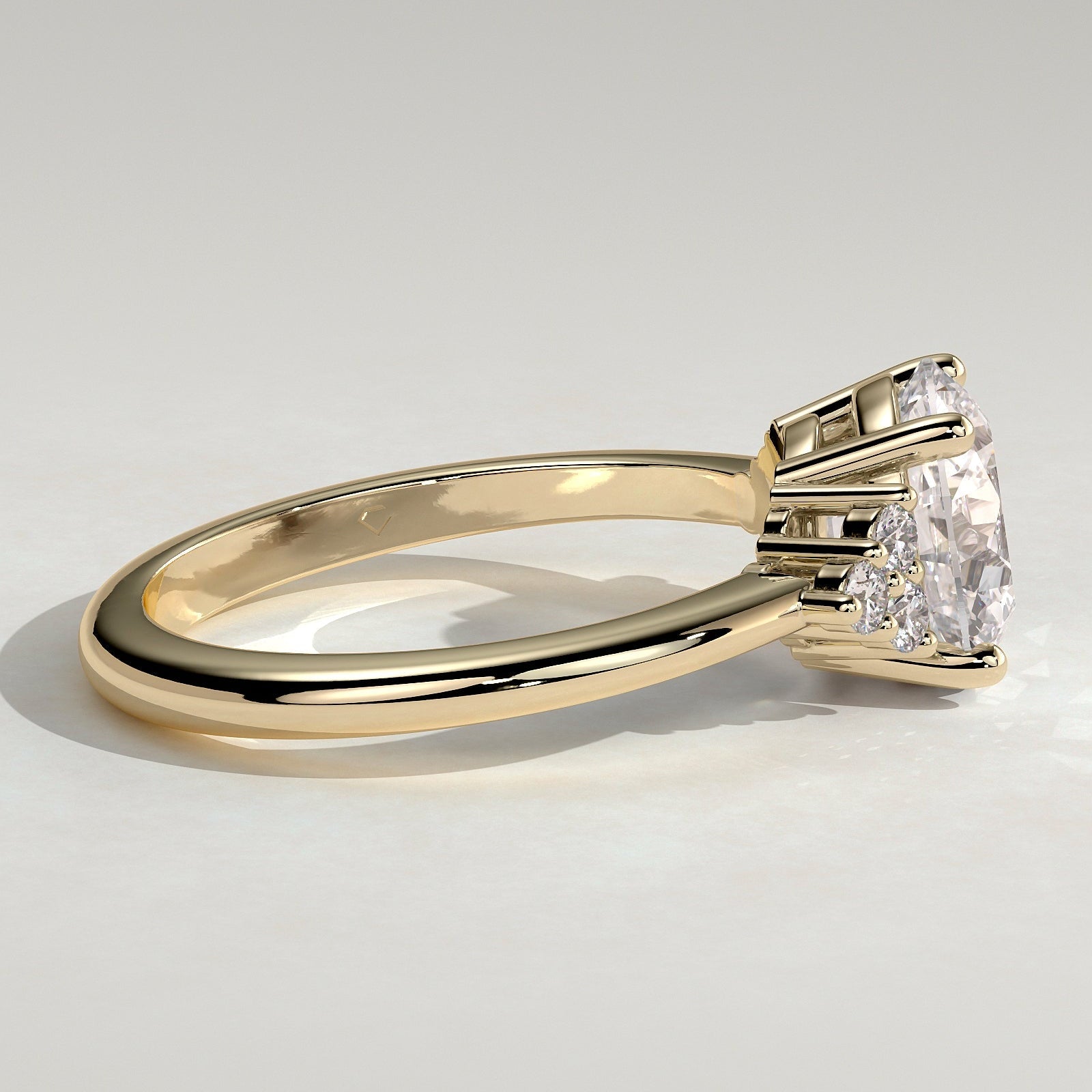 2 CT Round Cluster Moissanite Engagement Ring