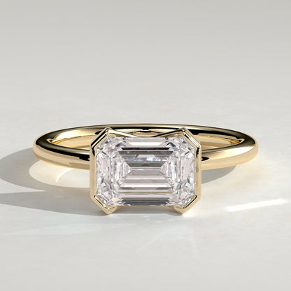 2 CT Emerald Solitaire East-West Moissanite Engagement Ring
