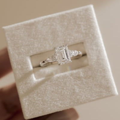 2 CT Emerald Cluster Side Stone Moissanite Engagement Ring