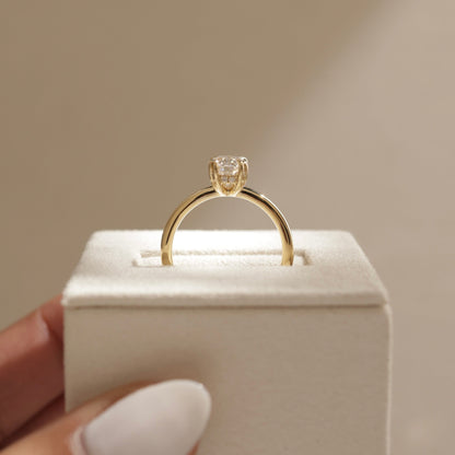 2 CT Oval Hidden Halo Moissanite Engagement Ring