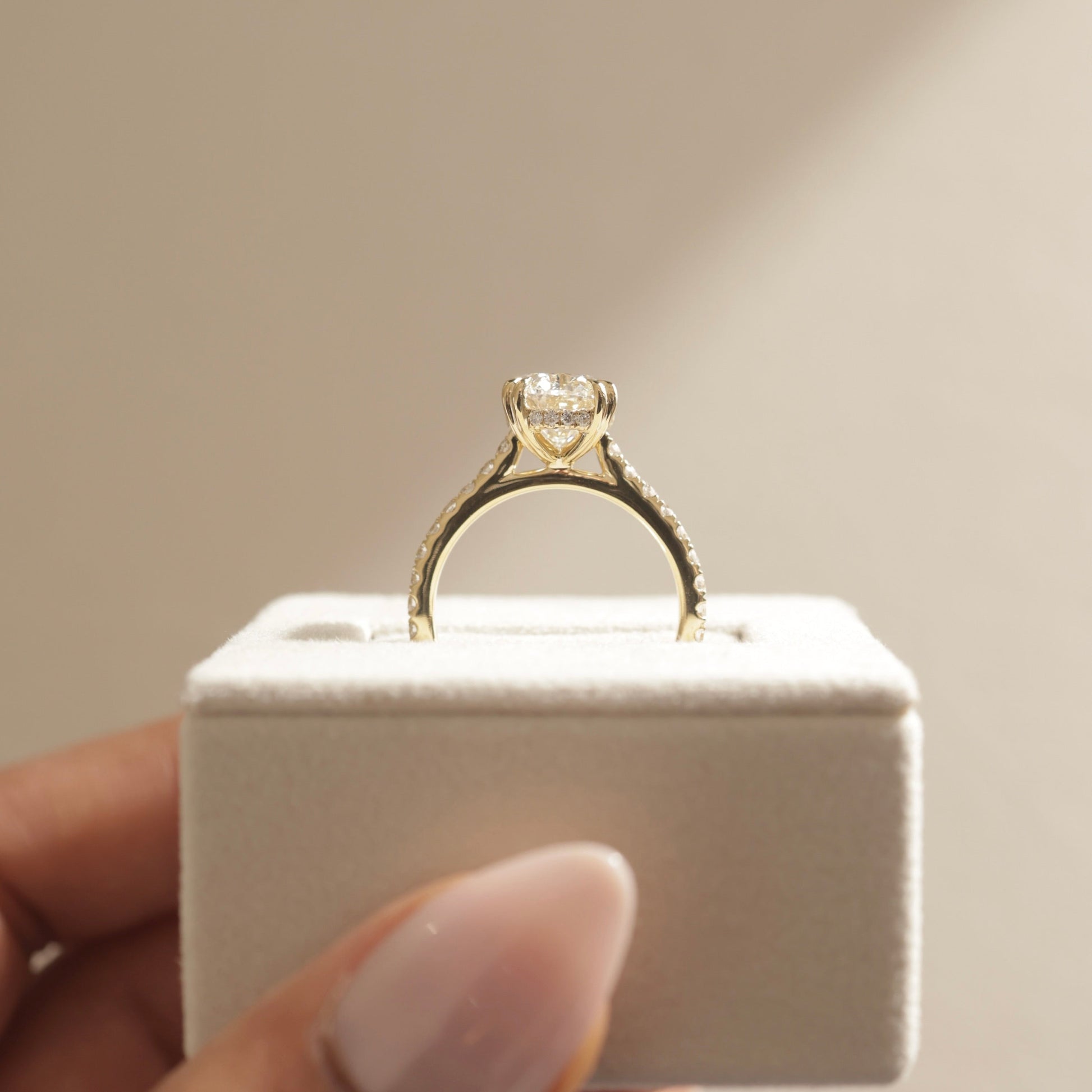 2 CT Oval Pave Moissanite Engagement Ring