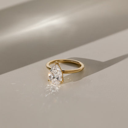 2 CT Pear Solitaire Moissanite Engagement Ring