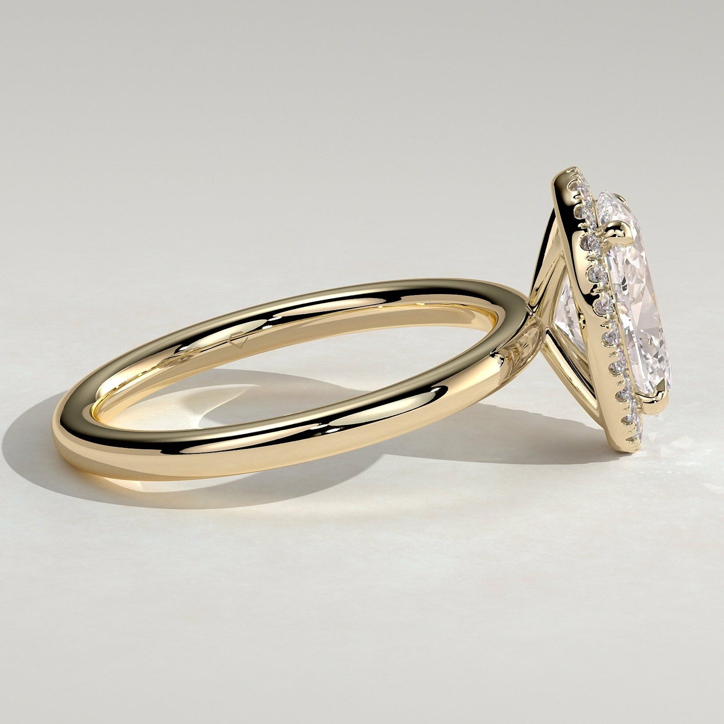 2 CT Oval Halo Moissanite Engagement Ring