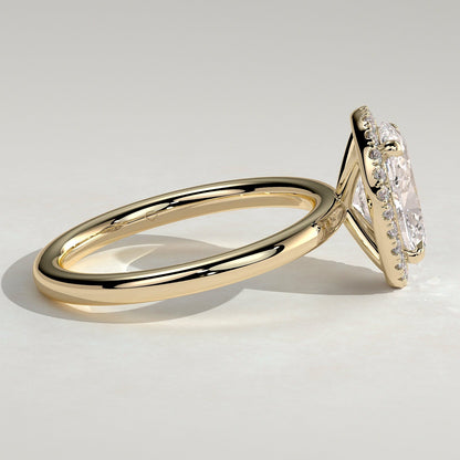 2 CT Oval Halo Moissanite Engagement Ring