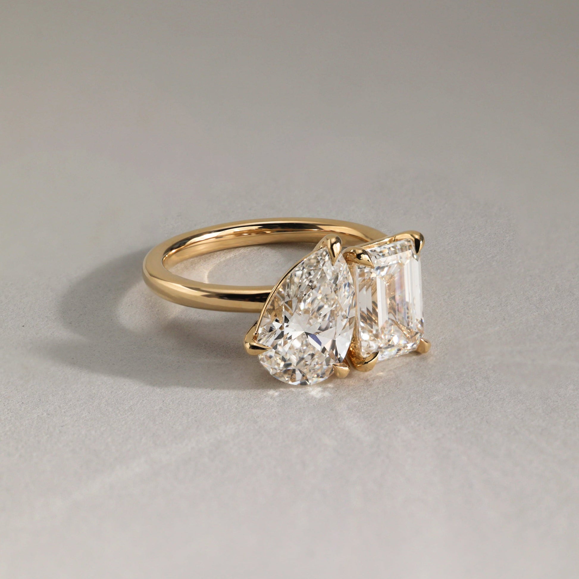 1 CT Pear Toi et Moi Moissanite Engagement Ring