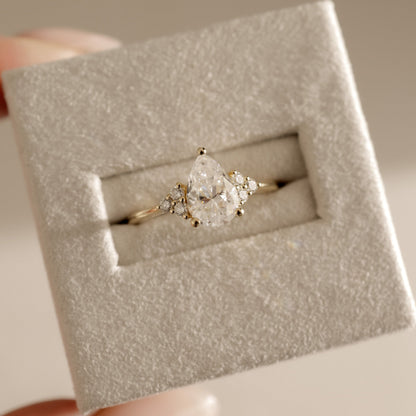2 CT Pear Cluster Moissanite Engagement Ring