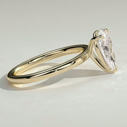 2 CT Pear Solitaire Moissanite Engagement Ring