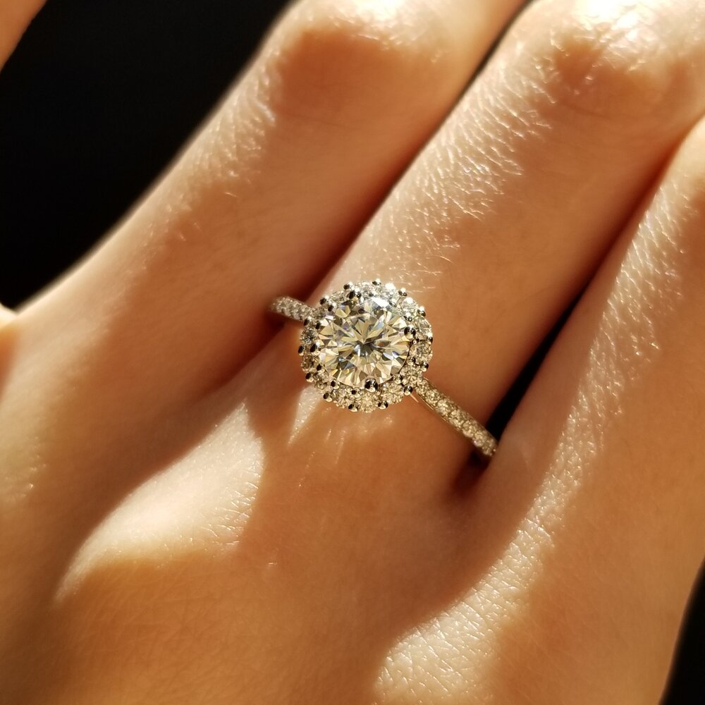 0.8 CT Round Halo & Pave Moissanite Engagement Ring