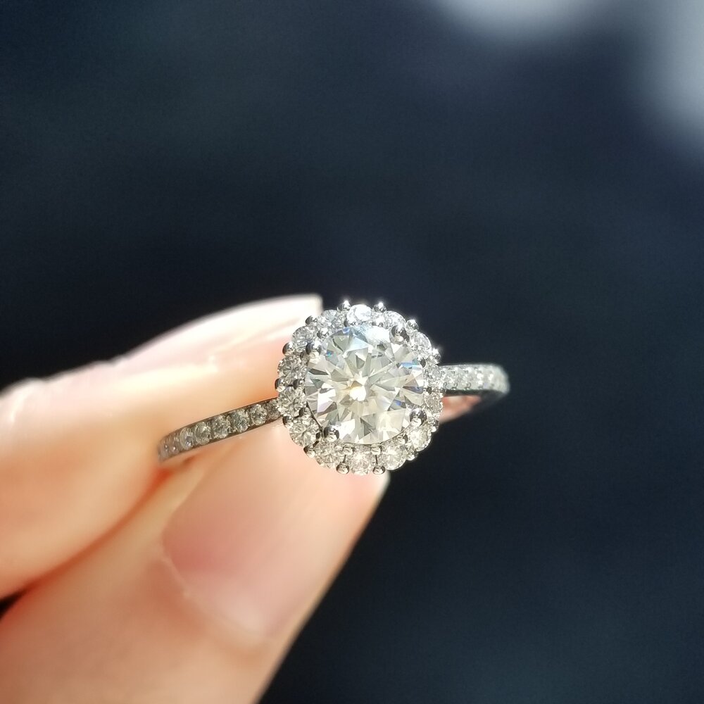 0.8 CT Round Halo & Pave Moissanite Engagement Ring