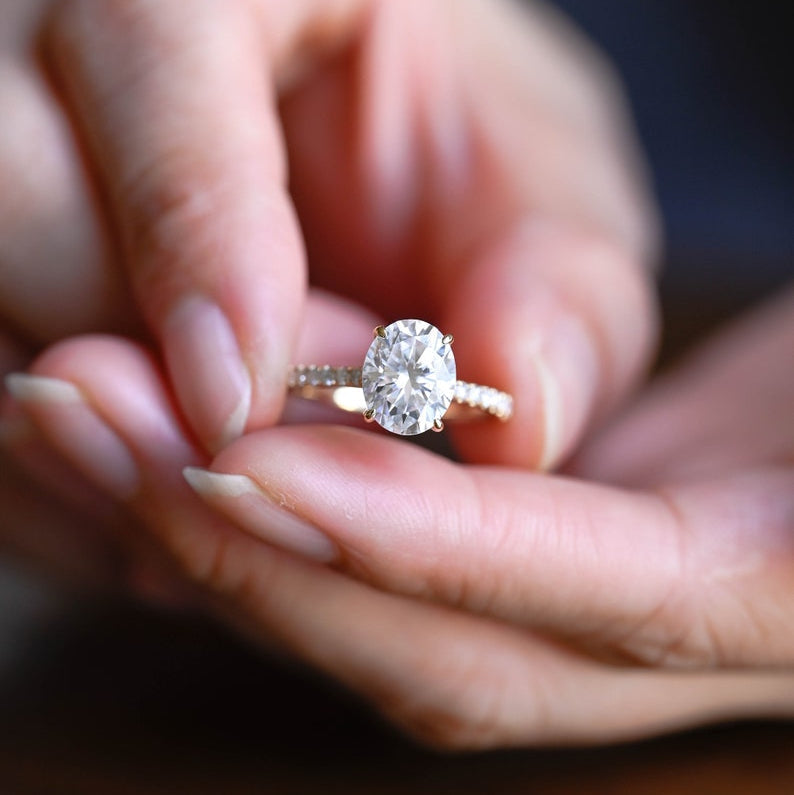 2.0 CT Oval Pave Moissanite Engagement Ring