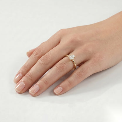 0.25 CT Oval Solitaire Moissanite Engagement Ring