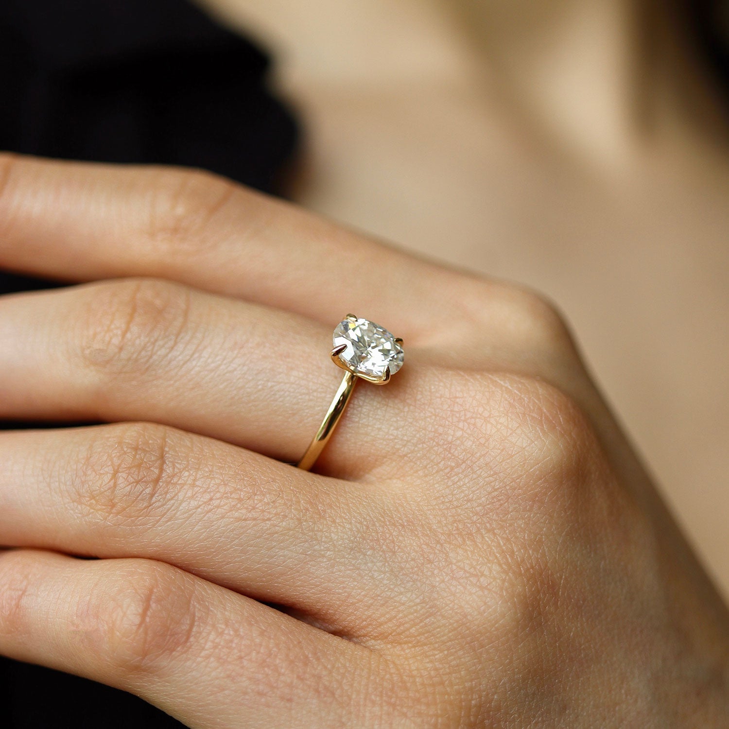 2 CT Oval Solitaire Moissanite Engagement Ring
