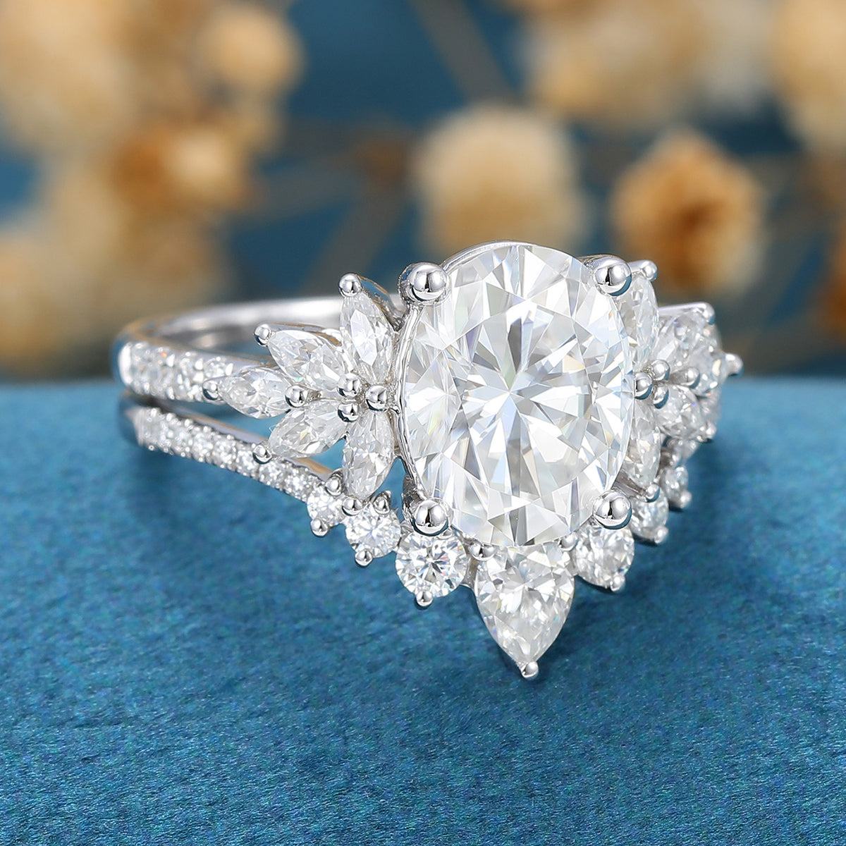 1.33 CT Oval Cluster Moissanite Bridal Set