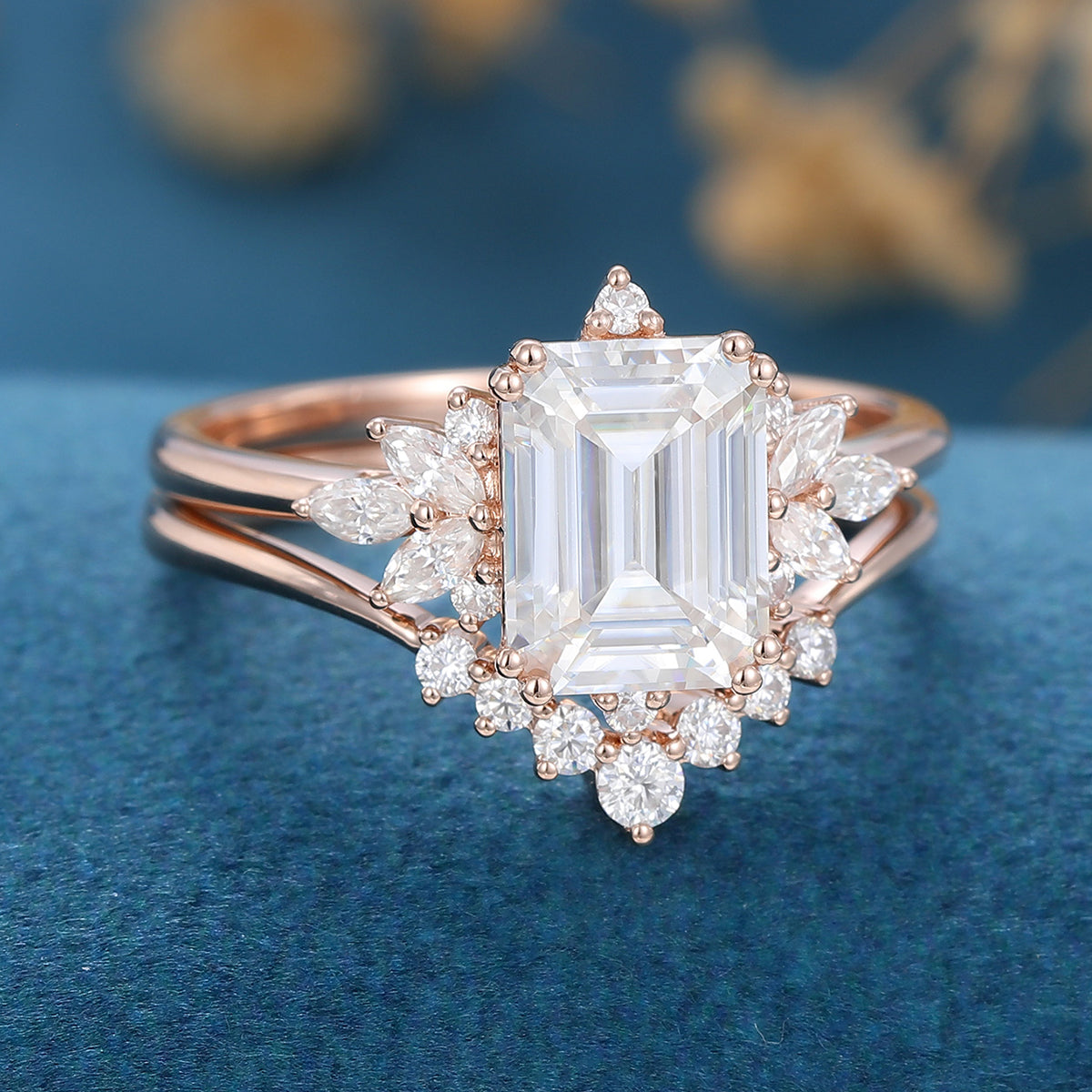 1.6 CT Emerald Cluster Moissanite Bridal Set