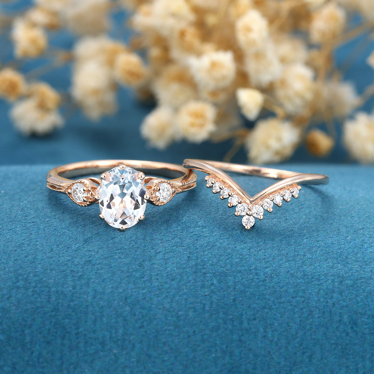 1.33 CT Oval Cluster Moissanite Bridal Set