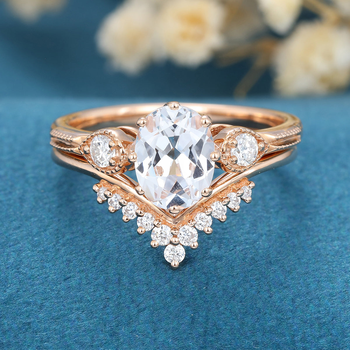 1.33 CT Oval Cluster Moissanite Bridal Set