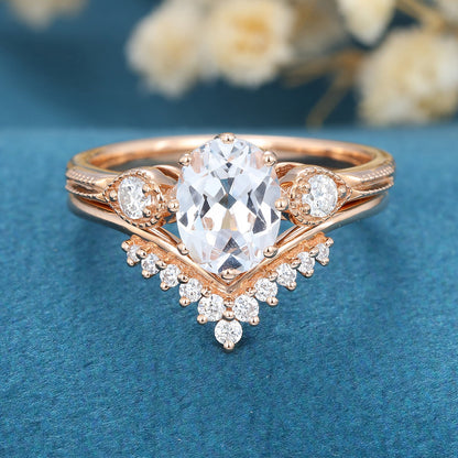 1.33 CT Oval Cluster Moissanite Bridal Set