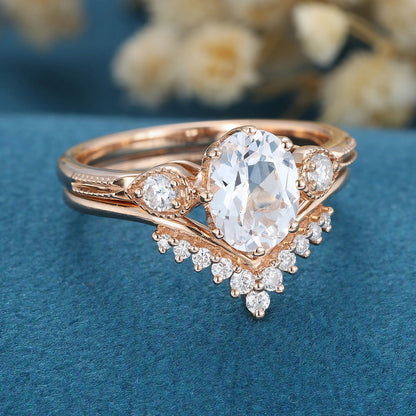 1.33 CT Oval Cluster Moissanite Bridal Set