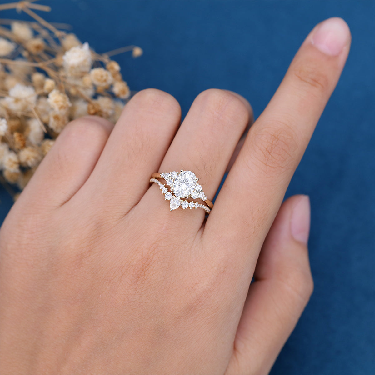 1.33 CT Oval Moissanite Bridal Set