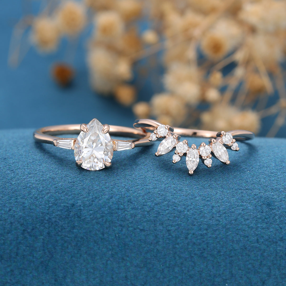 1 CT Pear Cluster Moissanite Bridal Set
