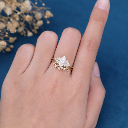 0.9 CT Marquise Cluster Moissanite Bridal Set