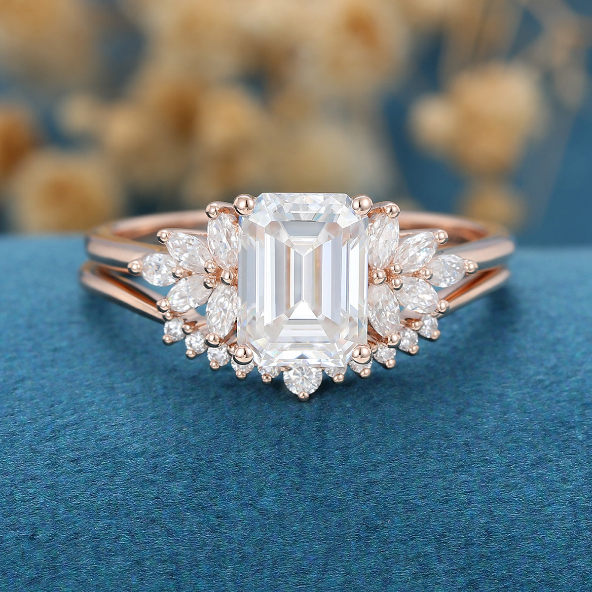 1.6 CT Emerald Cluster Moissanite Bridal Set
