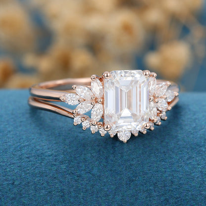 1.6 CT Emerald Cluster Moissanite Bridal Set